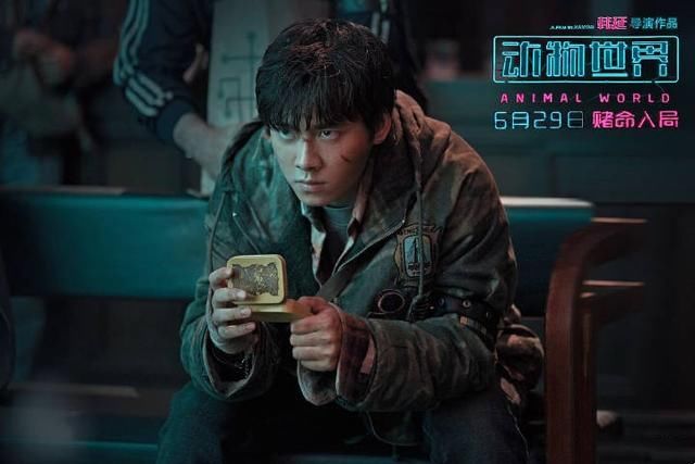 这些影视作品男神胸肌频出,阮经天黄景瑜彭于