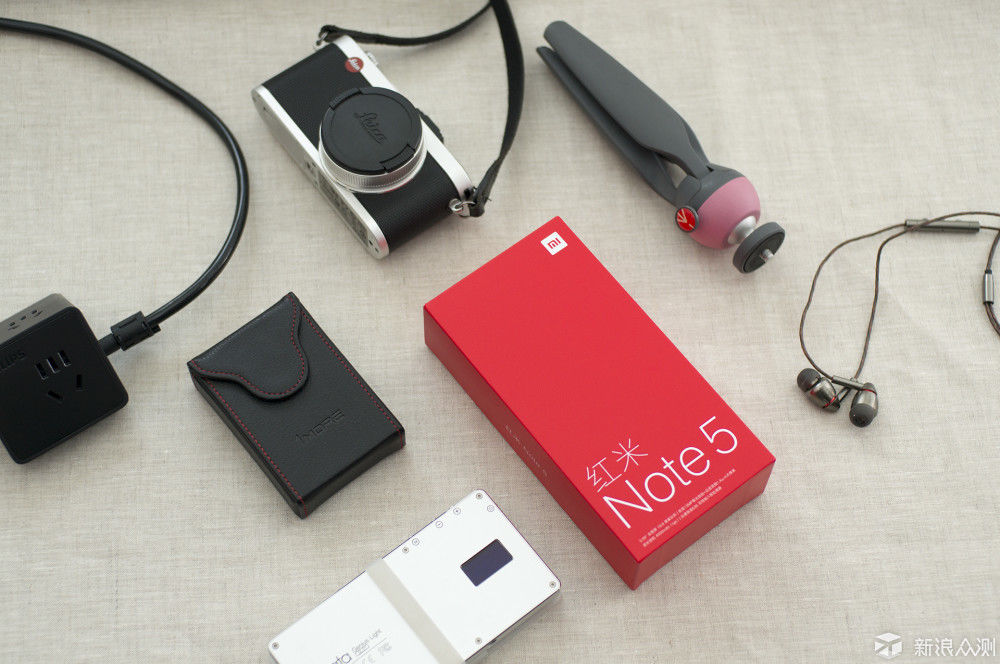 没旗舰机拉风但更实惠 红米Note5高配版开箱