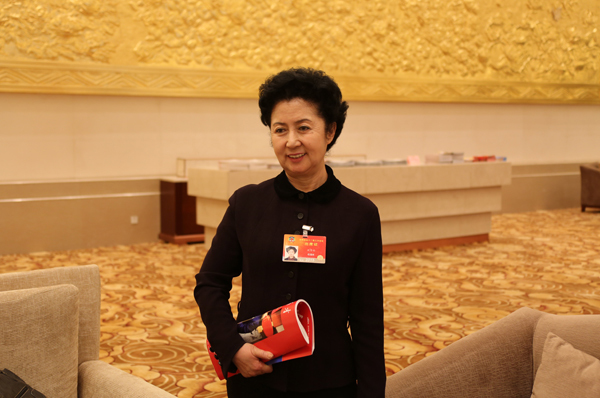 【两会医卫之声】全国政协委员戴秀英:“日间手术”尽快纳入医保基金支付范围 【两会医卫之声】全国政协委员戴秀英:“日间手术”尽快纳入医保基金支付范围