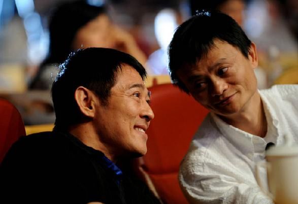 马云和娱乐圈哪个明星关系最好?看合照就一目了然了!