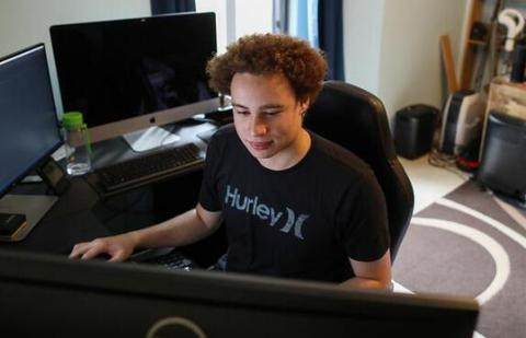 破解勒索病毒的黑客在美被捕 美媒:应保护白帽黑客正常工作 破解勒索病毒的黑客在美被捕 美媒:应保护白帽黑客正常工作