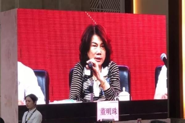 董明珠:为什么格力搞芯片股票就跌?因为格力是