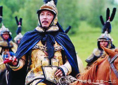 她是康熙第一个临幸的女人,不到十岁入宫,十年