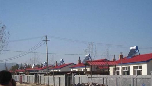 农村人为什么不用热水器?屋顶都装太阳能,丑还