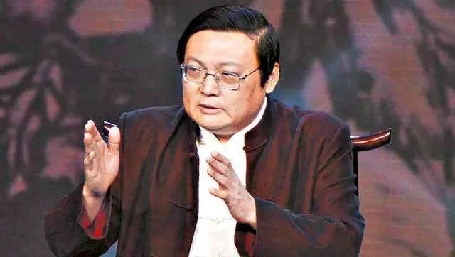 老梁点评冯小刚崔永元范冰冰,说范冰冰的那句