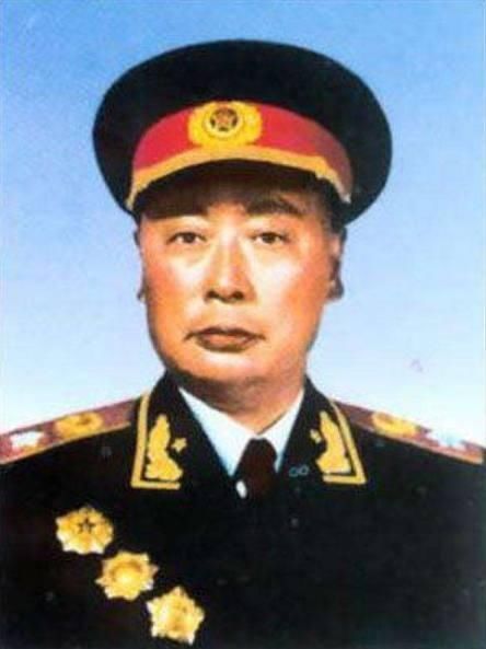 陈毅追悼会,原定由叶剑英致悼词,为何临时又改