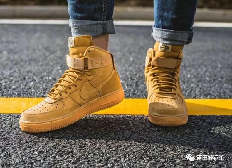 相比于又丑又笨重的老爹鞋,穿这鞋更能得到女