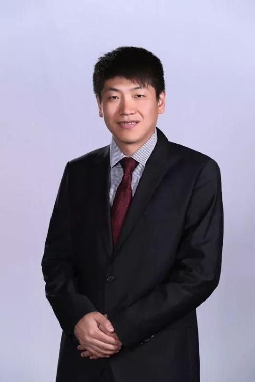 交易提示:华夏行业龙头基金限额80亿发行 或成