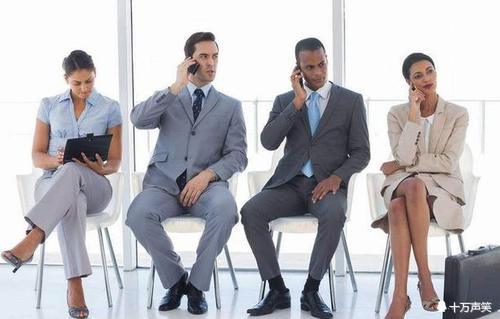 面试官:牛小时候叫牛犊,龟小时候叫什么?美女