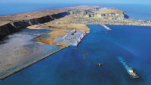 中国12亿租下非洲废港,被指人傻钱多,却3年