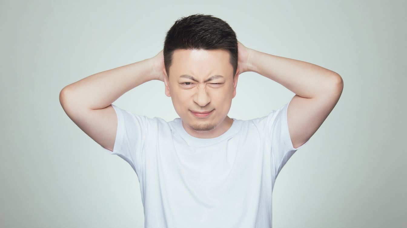 江宁 作品《我们总是在不同的时间里遇见》