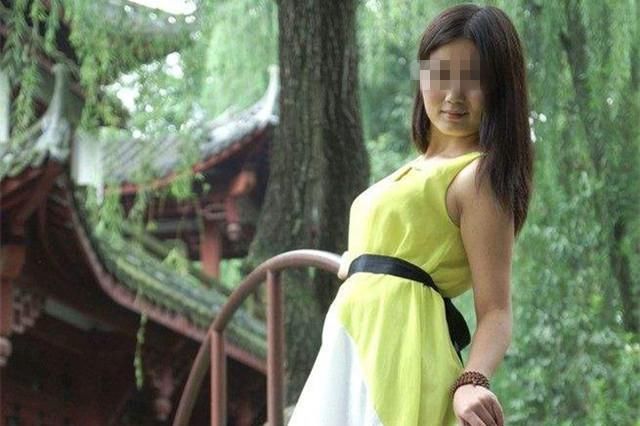 儿子患病去世,儿媳带孙子改嫁,见她新丈夫,我笑