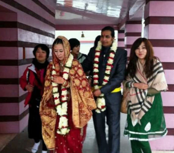 嫁到印度的中国女孩,再看嫁到中国的印度女孩