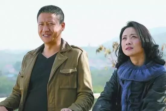 刘蓓全家生活照,三婚再嫁前夫,如今成张若昀后