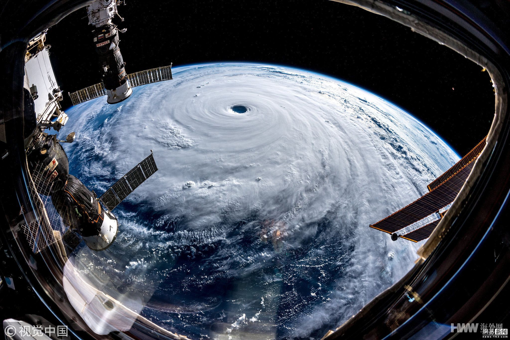 宇航员拍到强台风"潭美"风眼内部清晰照