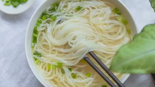 20%百合的美味【挂面】,嗦一口劲道又爽滑,拌煮炒都好吃! 20%百合的美味【挂面】,嗦一口劲道又爽滑,拌煮炒都好吃!