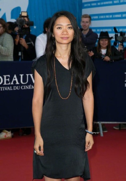 宋丹丹现任丈夫和前妻女儿赵婷获2017戛纳