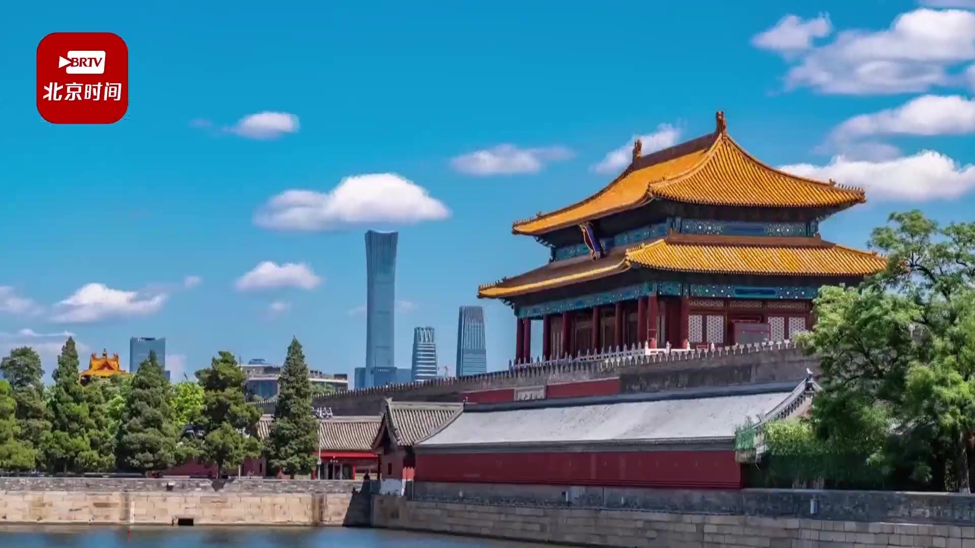 壮美中轴线:中轴线上制高点——景山“万春亭” 壮美中轴线:中轴线上制高点——景山“万春亭”