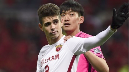 雄鸡唱晓:奥斯卡尴尬遭遇点球“双杀” 雄鸡唱晓:奥斯卡尴尬遭遇点球“双杀”