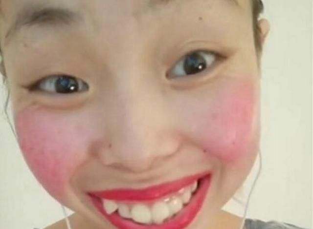 快手爆火嘟嘟姐被抖音封杀,昵称已被重置,网友