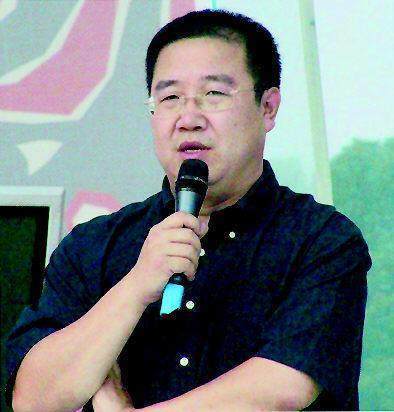 与宋丹丹结婚生下儿子,离婚21年不见儿子,今5