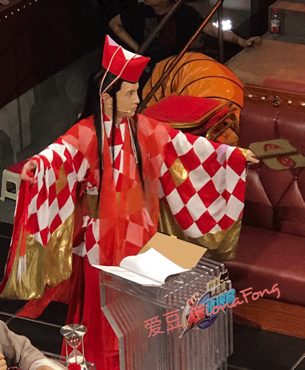 [薛之谦][分享]170726 快来接驾你们的东方薛 《火星》录制路透图驾到