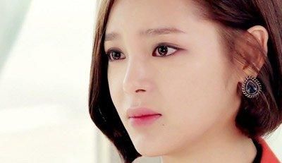 身为漂亮女星的她,因吸毒入狱,毁了自己的一生