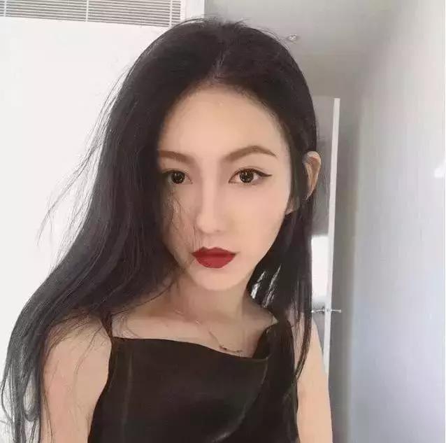 女生喜欢你的6个小细节,不懂的男生很呆瓜