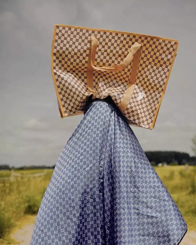 每周时报|时装周萌娃来袭,老佛爷和Kaia联手来