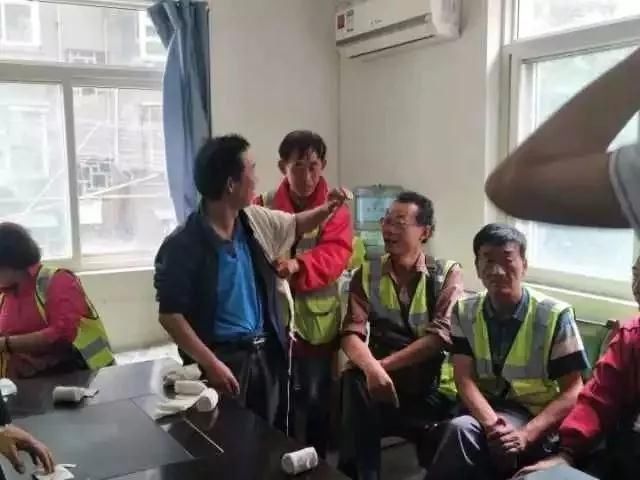 救护在路上 碑林区红十字会急救培训走进保洁