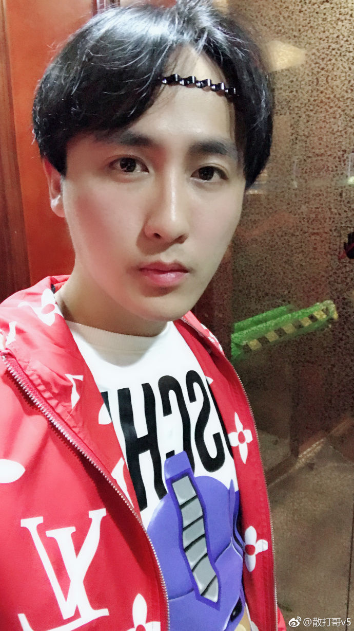 风云变幻快手排行,快手前十除不直播的天佑,谁