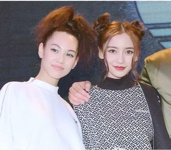 杨颖水原希子罕见合影,baby甜美,网友:喜欢水原