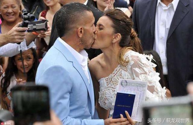 耻!莫雷诺率队大决战,他为队友加油都懒!已飞回