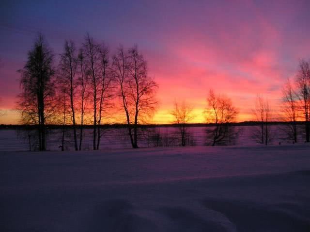 甘肃、宁夏修建一条时速350公里的高铁,设10