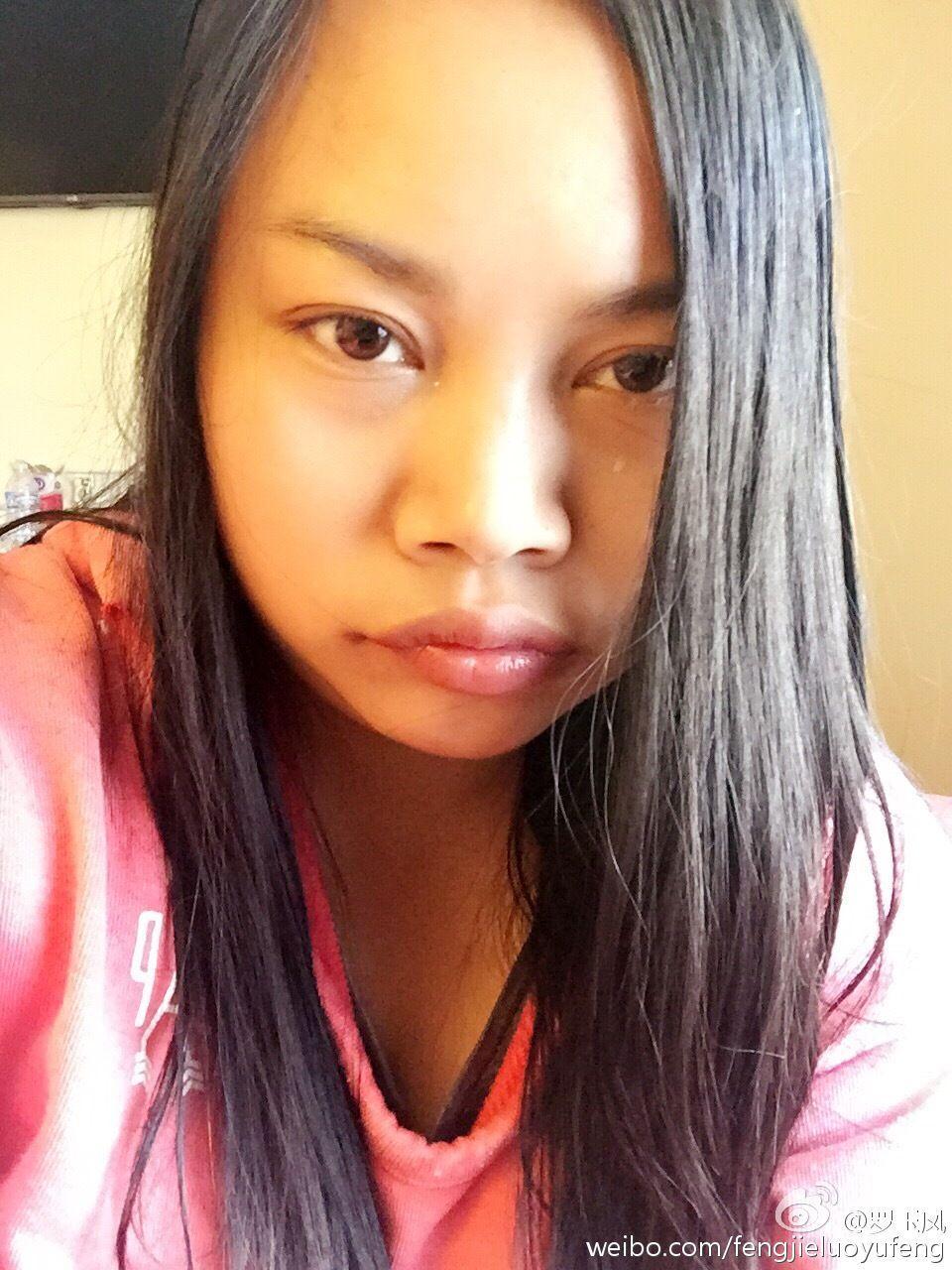 要说最早的网红,那么不得不说一个人,那就是凤姐,凤姐全名叫罗玉凤