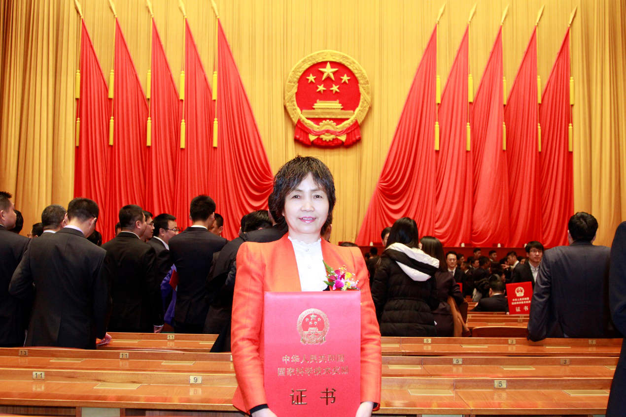 科技进步一等奖得主 t01747a164c6bce61a3.png?size=1270x847