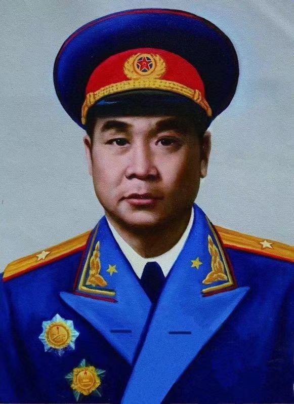 65岁还带兵作战的百岁将军去世,开国将军仅有