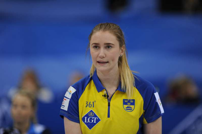 女子冰壶世锦赛复赛第二场 瑞典强势晋级