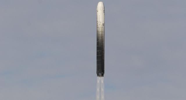 俄安插定时炸弹,派4个导弹旅摆战友家门口示威