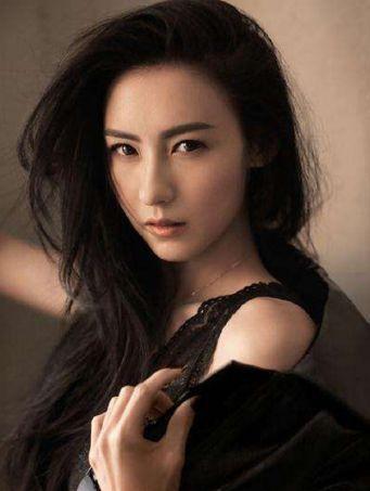 李亚鹏离婚后2句词语评价王菲,网友:懂词语的