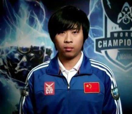 LOL职业选手学历引关注,EDG队员学历最低,U