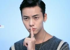 迪丽热巴陈伟霆携手同台跨年!网友:完了,baby也