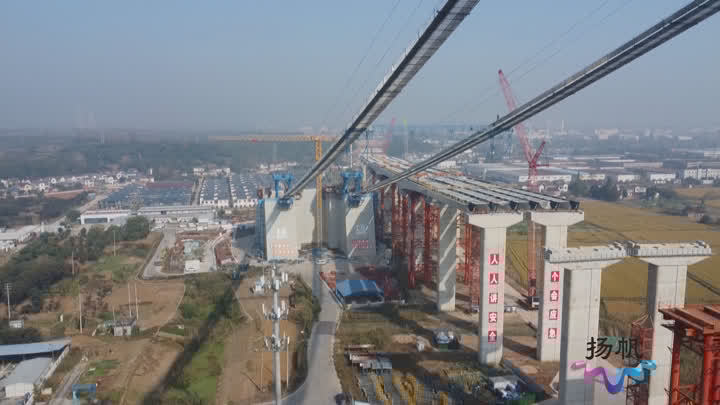 龙潭长江大桥北引桥转入上部结构施工 年内实现钢梁合龙