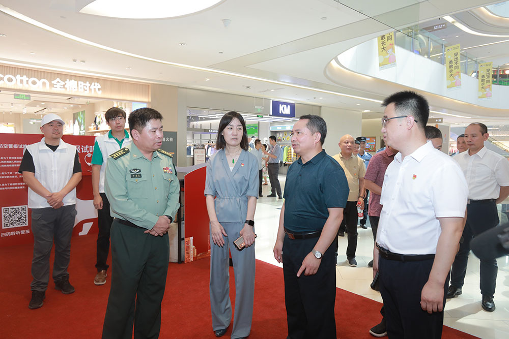 大兴区国防动员办公室党组书记,主任谢景然,大兴区委宣传部副部长宋鹏