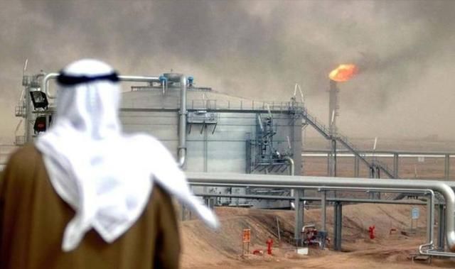 为什么沙特、阿联酋等国家那么有钱却不大力发