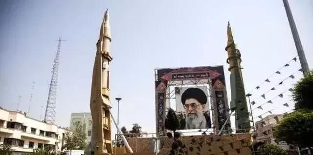 美国叫嚣:谁敢买伊朗石油?中国:我敢!俄罗斯