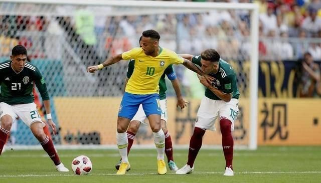 阿根廷队叫潘帕斯雄鹰,巴西队叫桑巴军团,中国