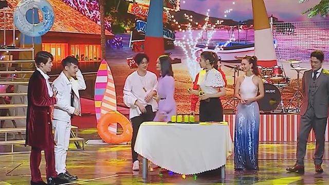 歌名歌词大比拼 谁是真麦霸？