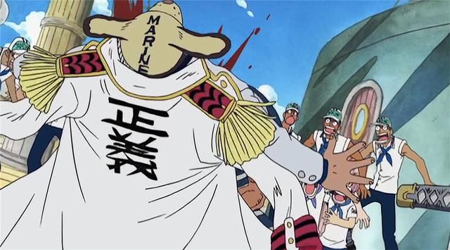 海贼王:卡普的"海军英雄"之称名存实亡,只因他曾被4人欺负