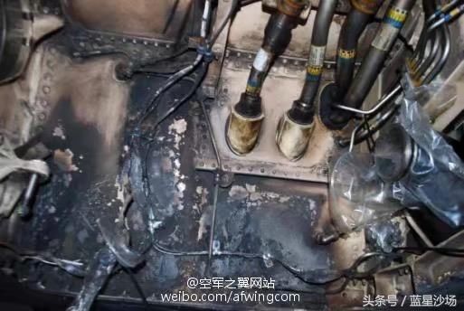 这次栽的是五代机:美军F-22扮歼20演练,起飞时